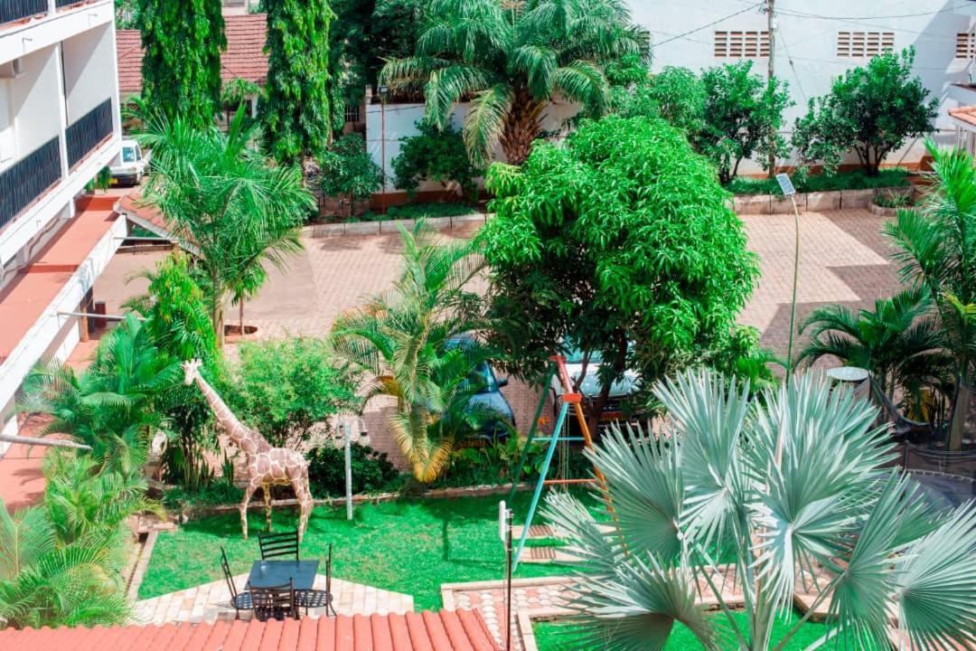 מושי Kilimanjaro Crane Hotel מראה חיצוני תמונה